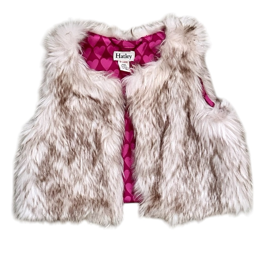 EUC Hatley faux fur brown, gray, beige vest w/ pink hearts sateen lining. 9-12m.